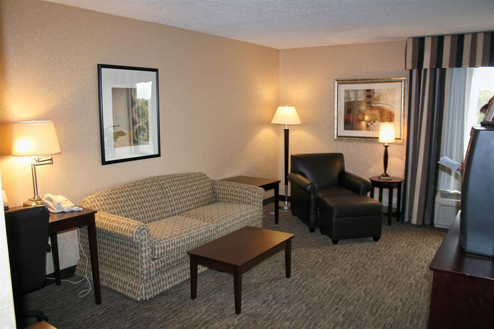 Holiday Inn Express Seaford-Route 13 Habitación foto